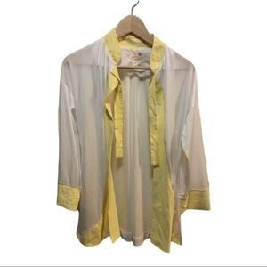 Vintage ceeb of Miami mid century tie front blouse in yellow and white! Sz M